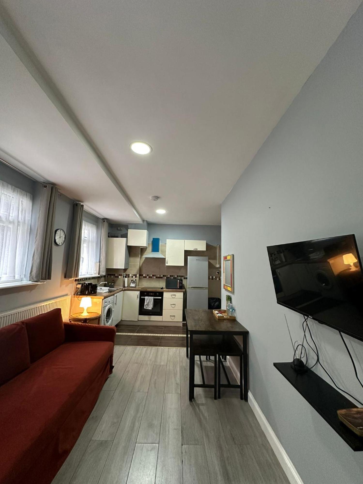 Central London - Ground Floor 2 Bedrooms Apartment Exterior photo